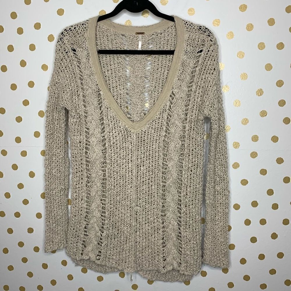𝅺FREE People Crochet Knit Deep V Sweater Beige XS